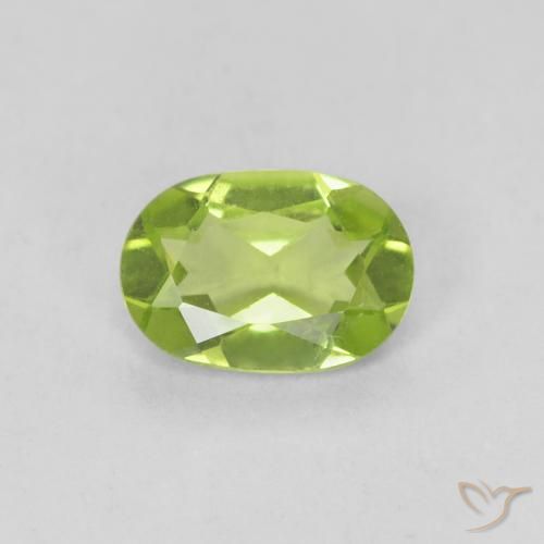 0.73ct 天然 ミディアムグリーン ペリドット, 楕円形, VVS