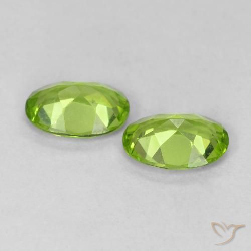 Shop natural 1.49ct ライブリーグリーン ペリドット gems, 楕円形, from 中国 at GemSelect. In stock, global shipping!
