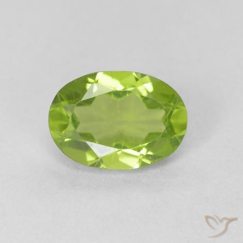 0.93ct 天然 ミディアムグリーン ペリドット, 楕円形, VS