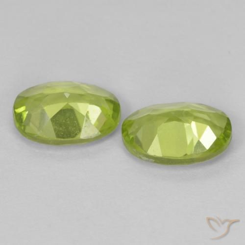 Shop natural 1.71ct 黄みがかったグリーン ペリドット gems, 楕円形, from 中国 at GemSelect. In stock, global shipping!