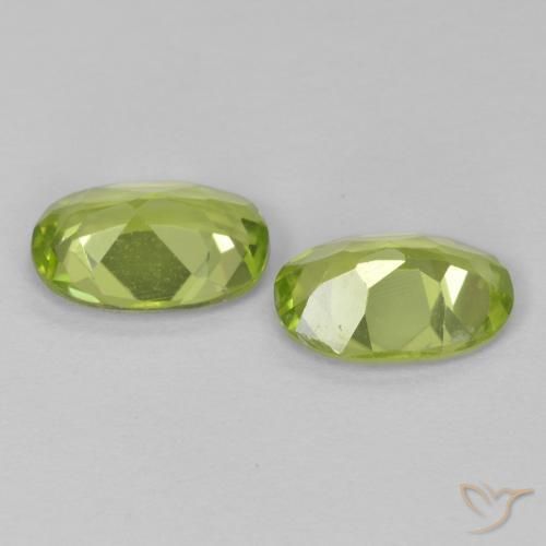 Shop natural 1.38ct ライブリーグリーン ペリドット gems, 楕円形, from 中国 at GemSelect. In stock, global shipping!