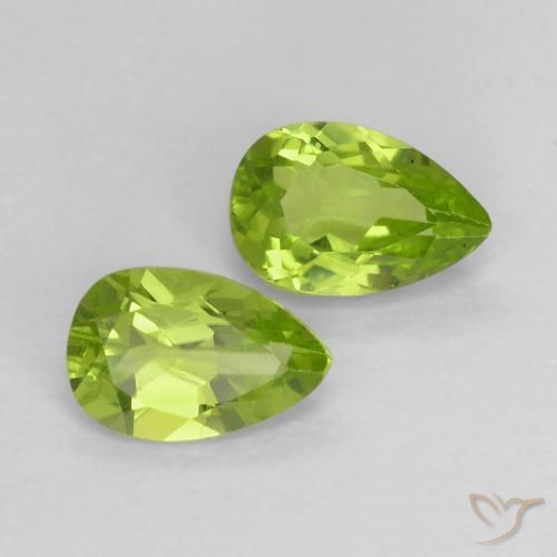 Shop natural 0.96ct ライブリーグリーン ペリドット gems, 洋梨の形, from 中国 at GemSelect. In stock, global shipping!