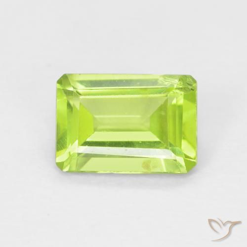 1.03ct 天然 ミディアムグリーン ペリドット, エメラルドカット, VS