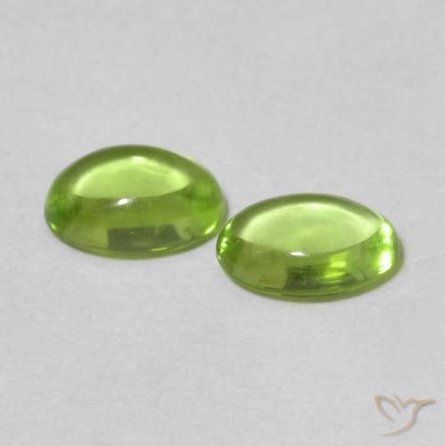 Shop natural 1.02ct ライブリーグリーン ペリドット gems, 楕円形, from 中国 at GemSelect. In stock, global shipping!
