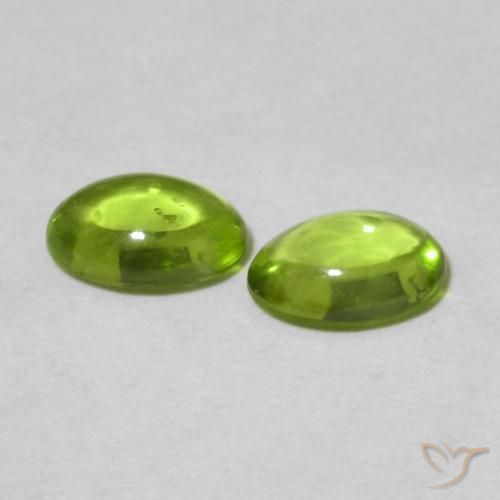 Shop natural 1.03ct ミディアムグリーン ペリドット gems, 楕円形, from 中国 at GemSelect. In stock, global shipping!