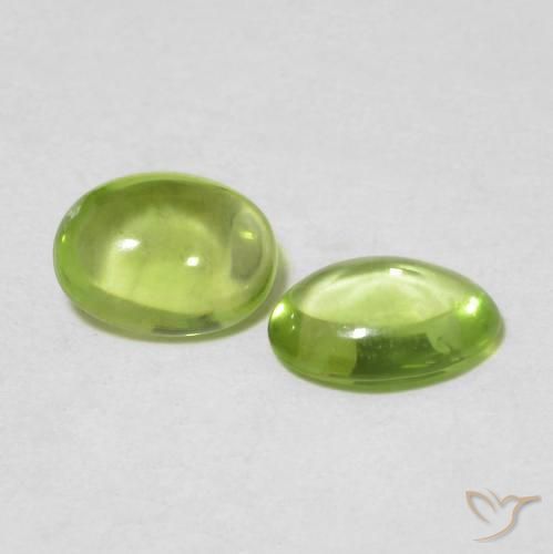 Shop natural 0.88ct ミディアムグリーン ペリドット gems, 楕円形, from 中国 at GemSelect. In stock, global shipping!