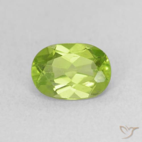 0.96ct 天然 ミディアムグリーン ペリドット, 楕円形, VS
