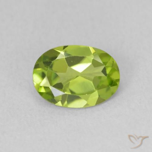 0.95ct 天然 ミディアムグリーン ペリドット, 楕円形, VS