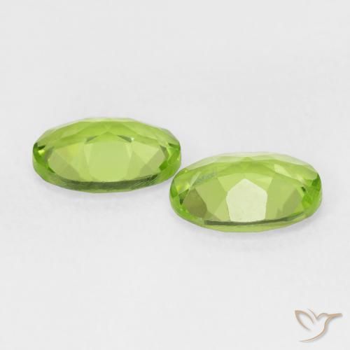 Shop natural 1.56ct ライブリーグリーン ペリドット gems, 楕円形, from 中国 at GemSelect. In stock, global shipping!