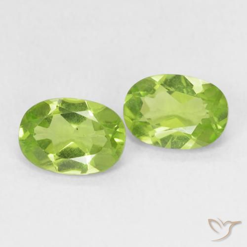 Shop natural 1.72ct 薄いライブリーグリーン ペリドット gems, 楕円形, from 中国 at GemSelect. In stock, global shipping!