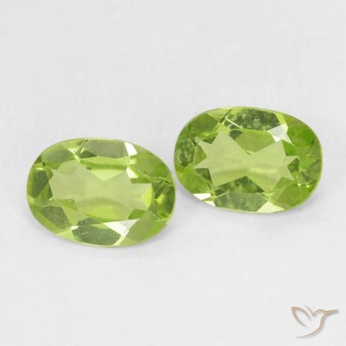 Shop natural 1.50ct 薄いライブリーグリーン ペリドット gems, 楕円形, from 中国 at GemSelect. In stock, global shipping!