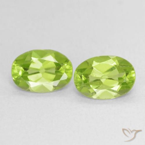 Shop natural 1.64ct 薄いライブリーグリーン ペリドット gems, 楕円形, from 中国 at GemSelect. In stock, global shipping!
