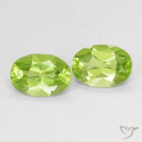 Shop natural 1.64ct 薄いライブリーグリーン ペリドット gems, 楕円形, from 中国 at GemSelect. In stock, global shipping!