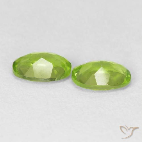 Shop natural 1.67ct ミディアムグリーン ペリドット gems, 楕円形, from 中国 at GemSelect. In stock, global shipping!