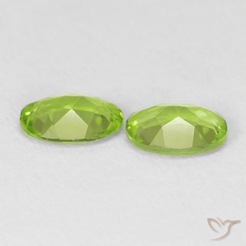 Shop natural 1.53ct 黄みがかったグリーン ペリドット gems, 楕円形, from 中国 at GemSelect. In stock, global shipping!