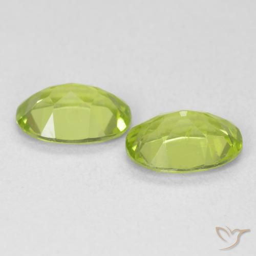Shop natural 1.56ct 鮮やかなグリーン ペリドット gems, 楕円形, from 中国 at GemSelect. In stock, global shipping!