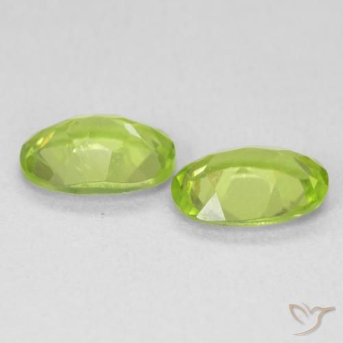 Shop natural 1.64ct 鮮やかなグリーン ペリドット gems, 楕円形, from 中国 at GemSelect. In stock, global shipping!