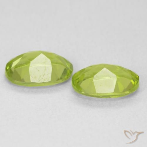 Shop natural 1.76ct 鮮やかなグリーン ペリドット gems, 楕円形, from 中国 at GemSelect. In stock, global shipping!