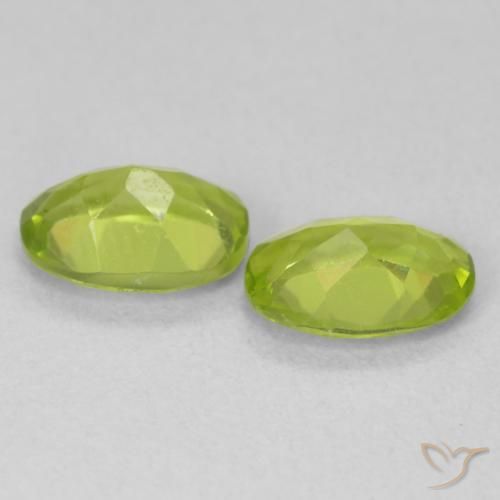 Shop natural 1.74ct 鮮やかなグリーン ペリドット gems, 楕円形, from 中国 at GemSelect. In stock, global shipping!