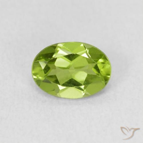 0.86ct 天然 ミディアムグリーン ペリドット, 楕円形, VS