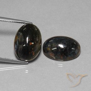 Shop natural 12.84ct ブラック ピーターサイト gems, 楕円形, from 中国 at GemSelect. In stock, global shipping!