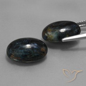 Shop natural 11.78ct ブラック ピーターサイト gems, 楕円形, from 中国 at GemSelect. In stock, global shipping!