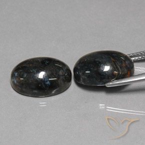 Shop natural 12.81ct ブラック ピーターサイト gems, 楕円形, from 中国 at GemSelect. In stock, global shipping!