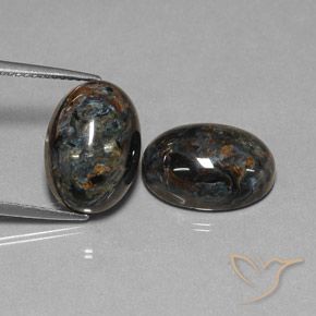 Shop natural 12.85ct ブラック ピーターサイト gems, 楕円形, from 中国 at GemSelect. In stock, global shipping!