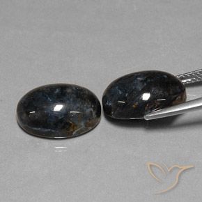 Shop natural 12.68ct ブラック ピーターサイト gems, 楕円形, from 中国 at GemSelect. In stock, global shipping!