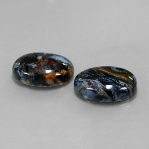 カラットの天然マルチカラーピーターサイト（18.2×13.2 mm・オーバルカット）