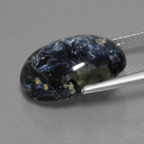 10.83カラットの天然マルチカラーピーターサイト、オーバルカット、オペーク