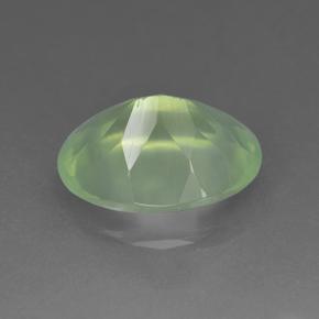 5.78カラットの天然Olive Green プレナイト（14×10 mm・オーバルカット）