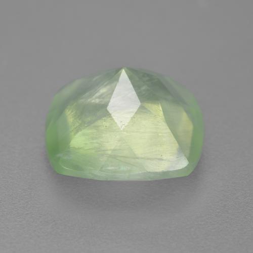 6.90カラットの天然薄いライムグリーンプレナイト（12×12 mm・クッションカット）