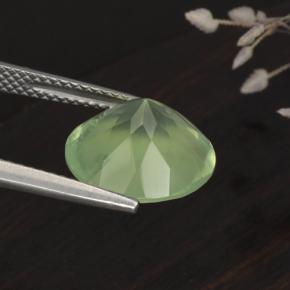 5.61カラットの天然グリーンプレナイト、ラウンドカット、半透明