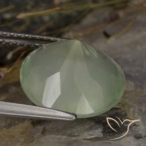 5.76カラットの天然Light Green プレナイト（12.02 mm・ラウンドカット）