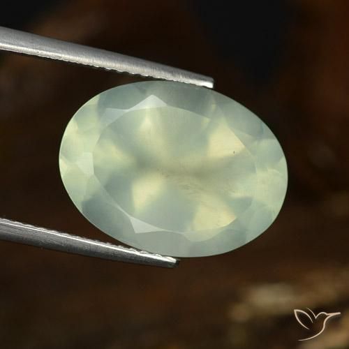 9.30ct 天然 薄いイエローグリーン プレナイト, 楕円形, 半透明