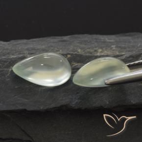 Shop natural 4.47ct Light Green  プレナイト gems, 洋梨の形, from 南アフリカ at GemSelect. In stock, global shipping!