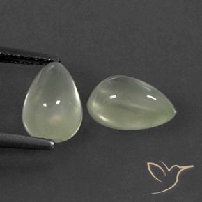 Shop natural 2.73ct 灰色がかった緑 プレナイト gems, 洋梨の形, from 南アフリカ at GemSelect. In stock, global shipping!