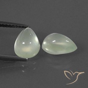 Shop natural 3.71ct Yellow Green  プレナイト gems, 洋梨の形, from 南アフリカ at GemSelect. In stock, global shipping!