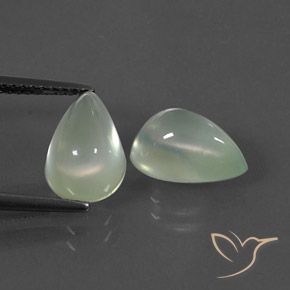 Shop natural 5.93ct Light Pear Green  プレナイト gems, 洋梨の形, from 南アフリカ at GemSelect. In stock, global shipping!