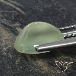 2.77カラットの天然Pale Pear Green プレナイト、楕円形、透明