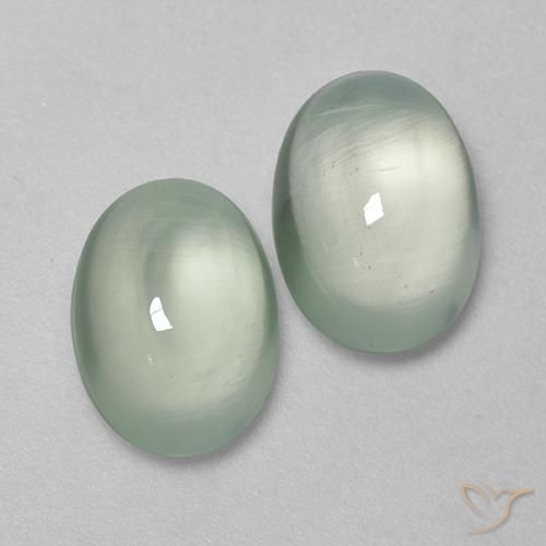Shop natural 5.47ct 非常に薄い緑 プレナイト gems, 楕円形, from 南アフリカ at GemSelect. In stock, global shipping!