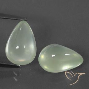 Shop natural 5.27ct ライトグリーンがかったホワイト プレナイト gems, 洋梨の形, from 南アフリカ at GemSelect. In stock, global shipping!