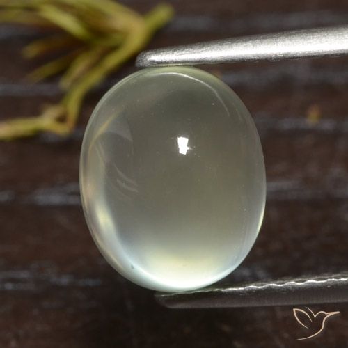 3.56ct 天然 Medium Green  プレナイト, 楕円形, 透明