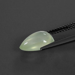 2.43カラットの天然グリーンプレナイト、透明、透明/半透明