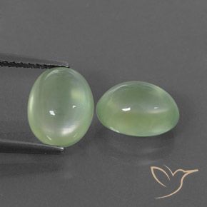 4.83ctw 天然 Light Yellow Green  プレナイト, 楕円形, 透明/半透明