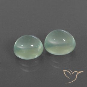 Shop natural 4.70ct 非常に薄いセージグリーン プレナイト gems, 楕円形, from 南アフリカ at GemSelect. In stock, global shipping!