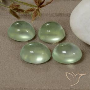 Shop natural 5.20ct Very Light Green  プレナイト gems, 楕円形, from 南アフリカ at GemSelect. In stock, global shipping!