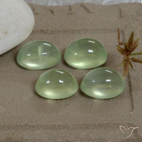 8.18ctw 天然 Pale Pear Green  プレナイト, 楕円形, 透明