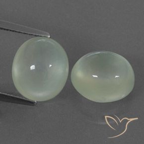 6.26ctw 天然 Light Hazel Green    プレナイト, 楕円形, 透明/半透明